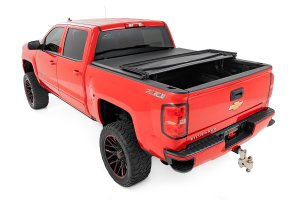 Chevrolet Silverado 1500 Soft Tri-Fold Bed Cover - Rough Country - Tri-Fold Design - '14-'18